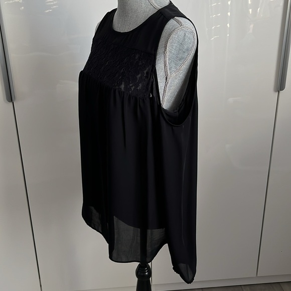 MICHAEL KORS Long Sleeve Blouse Cold Shoulder, Size M - Picture 3 of 7